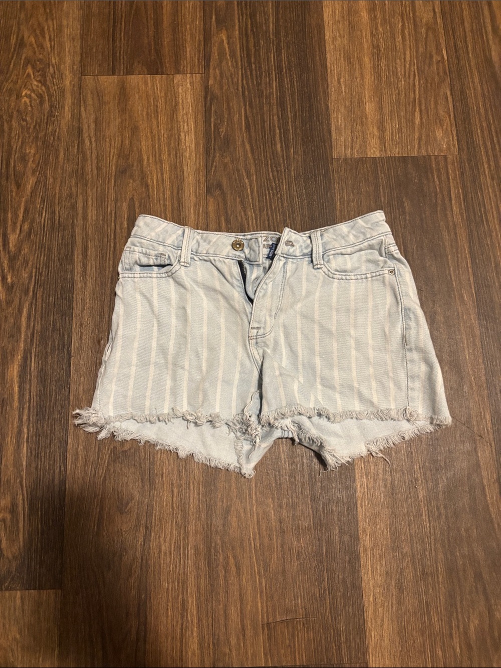 Striped Light Wash Frayed Hem Women's Denim Shorts